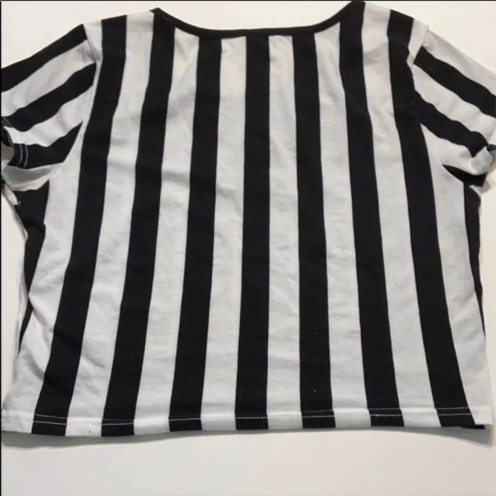 Bundle Crop Tops - image 5